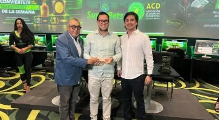 ACD reconoce a William Aish y Carlos Pérez en la primera entrega de El Pelotero Estrella de la Semana