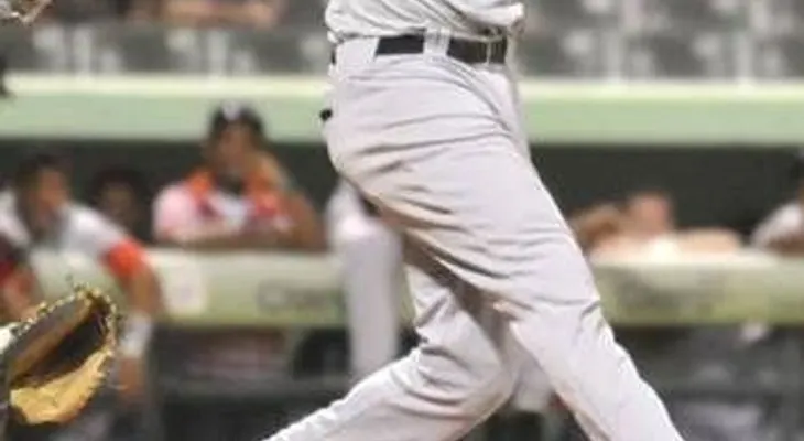 Leones superan 6-5 a las Estrellas en 13 entradas; Gregory remolca 5 y Lugo decide