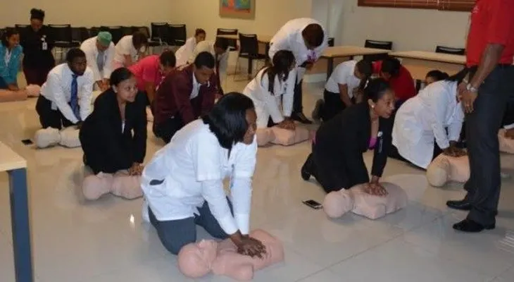 Hospital Reynaldo Almánzar realiza taller de Reanimación Cardio Pulmonar