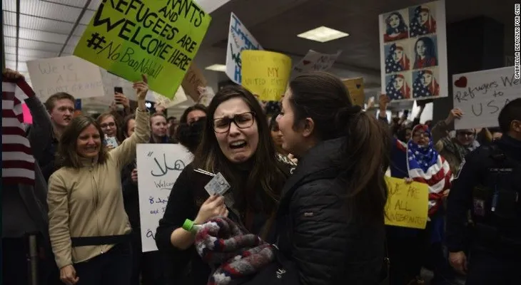 Corte le dice rotundamente que NO a Trump; ratifica suspensión al decreto migratorio de una manera unánime