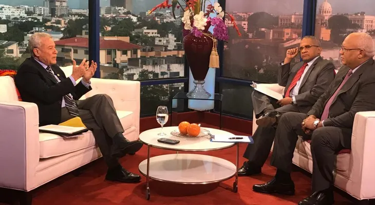 Ministro de Industria valora impacto recientes medidas del BC
