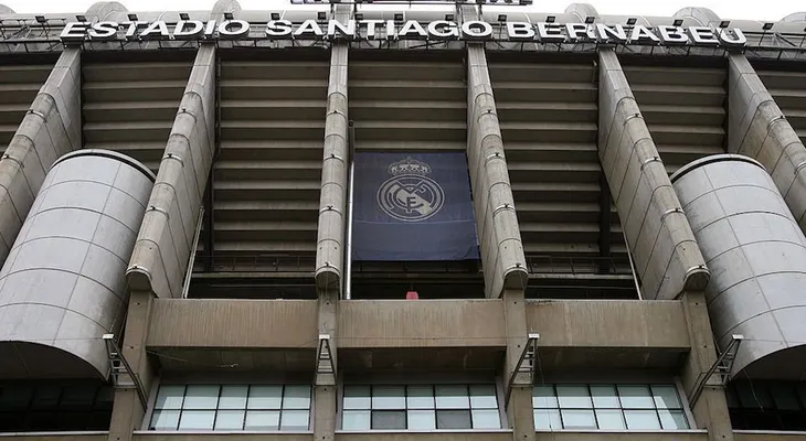 El Tribunal de Arbitraje reduce sanción al Real Madrid y podrá fichar en verano