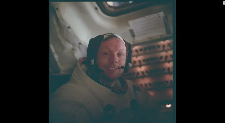 Neil Armstrong detalla los primeros pasos sobre la Luna