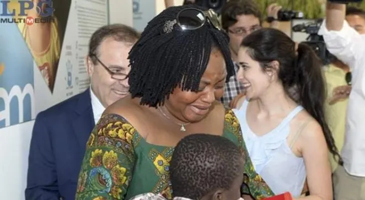 Niño que llegó a España en maleta se reúne con su madre 