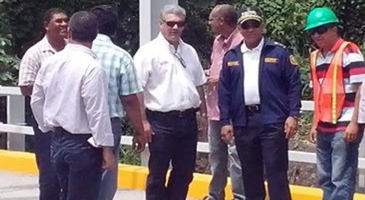 Ministro de Obras Públicas anuncia construcción Bulevar Turístico en Paraíso Barahona