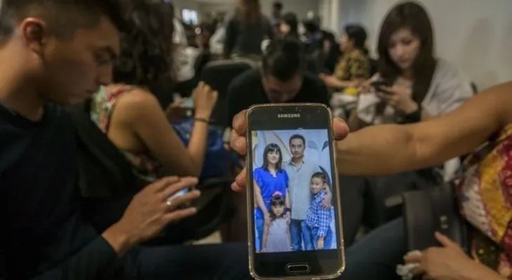 Sin rastro avión desaparecido entre Indonesia y Singapur