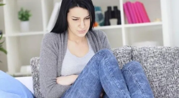 Las personas que sufren de estreñimiento necesitan más amor