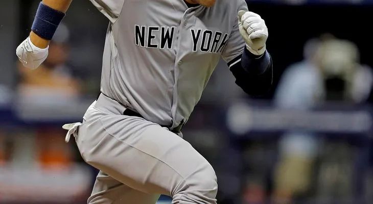 A-Rod conecta cuatrangular 28 de la temporada; Yanquis vencen a Rays