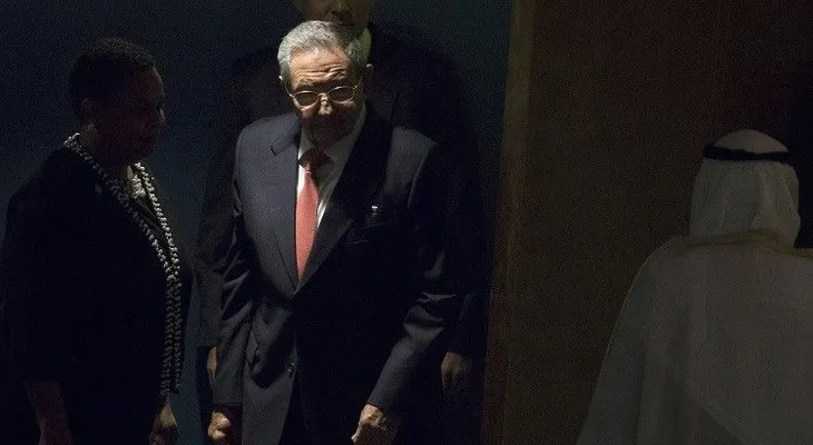 Raúl Castro: El bloqueo es el principal obstáculo para el desarrollo económico de Cuba