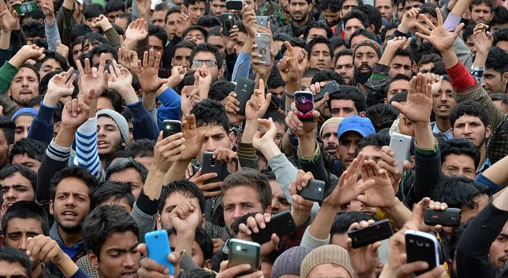 Un millonario quiere darle 4G gratis a 1.000 millones de personas