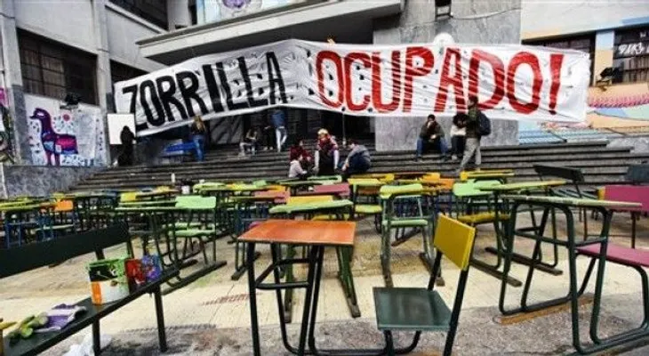 Profesores de Uruguay paralizan docencia por una semana 