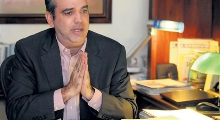 Abinader promete cambiar rumbo del país