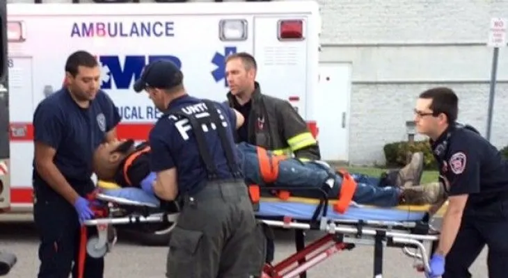 Son 2 los muertos a apuñaladas por atacante en centro comercial de Massachusetts