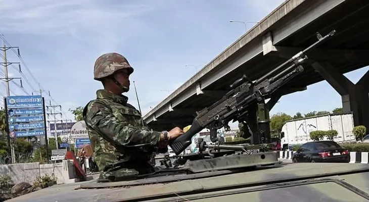 El jefe del Ejército tailandés será el nuevo primer ministro de forma interina 
