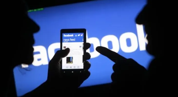 Facebook comienza a 'vender' los datos personales de sus usuarios 