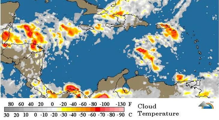 Vaguada y onda tropical incrementarán las lluvias esta tarde