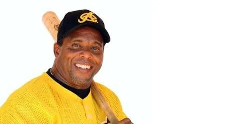 Luis Polonia renuncia como coach de bateo de las Águilas 