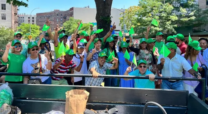 Coordinadora del Bronx con Leonel realiza operativo de nuevos afiliados a la Fuerza del Pueblo