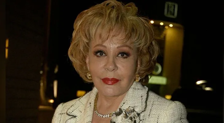 Silvia Pinal hospitalizada de urgencia tras una caída en su casa en México