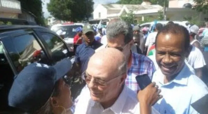 Hipólito llama a preparar las "mochas" para defender los votos