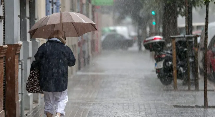 Cinco provincias en alerta por las lluvias