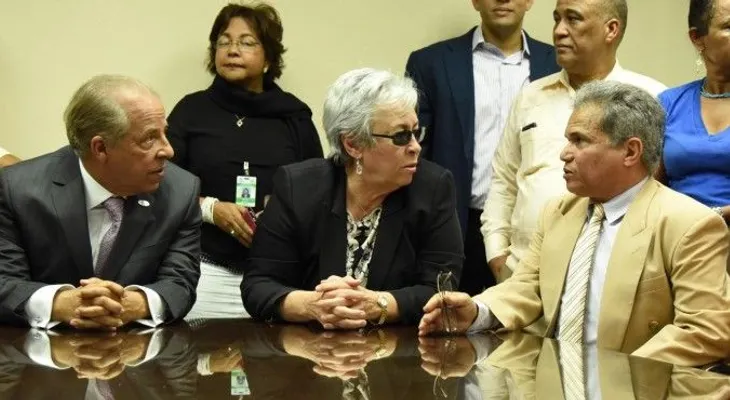 CMD baja su propuesta de aumento salarial al Gobierno