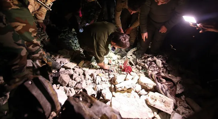 Atentados terroristas en Siria dejan al menos 184 muertos