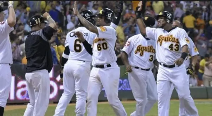Aguilas 7 Escogido 1; Licey 9 Gigantes 1; Toros 7 Estrella 4: Tabla de posiciones
