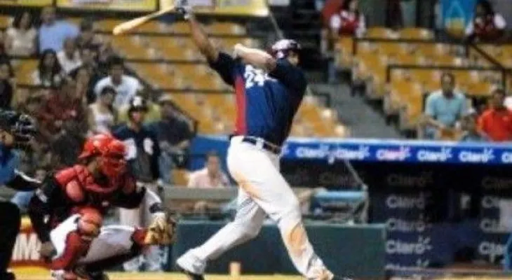 Gigantes derrotan en 11 entradas a Leones