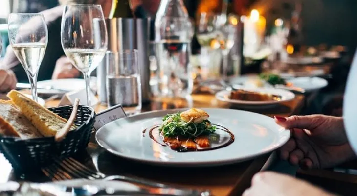 10 consejos para irte de fiesta el Día de la Madre sin sacrificar tu dieta