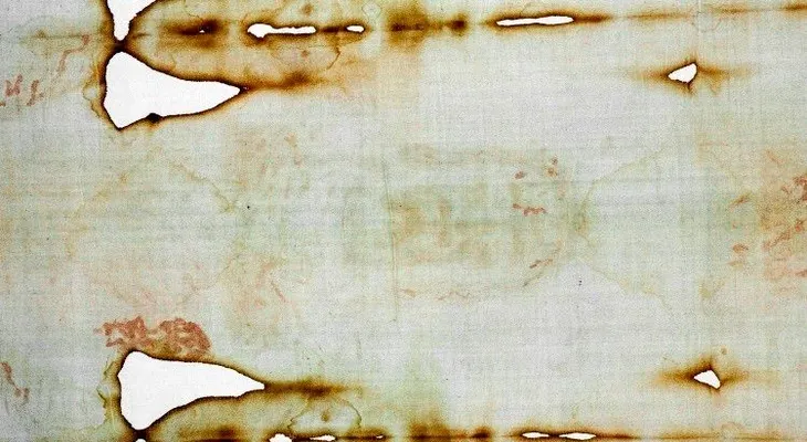 El Sudario de Turín: ¿Qué ha descubierto un reciente análisis de ADN sobre su origen?