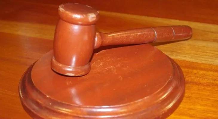 Suman 30 años entre dos hombres acusados de traficar 26 libras de marihuana