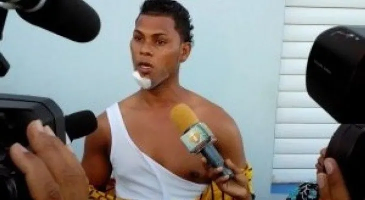 SNTP ve sospechoso camarógrafo agredido por Policías, luego fuera herido en protestas 