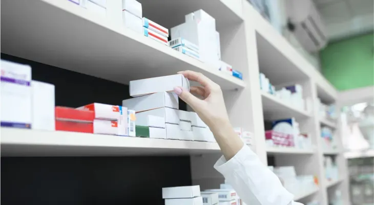 Especialistas alertan sobre medicamentos falsificados: jarabes, analgésicos y cremas en la mira