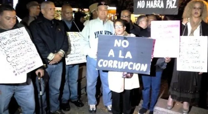 En NY también protestan contra corrupción en RD