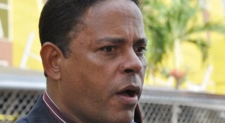 Lamenta Luis Abinader excluya evangélicos en mediación ley de partidos 