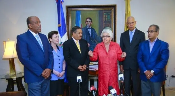 Comisión PRM pide ayuda JCE en montaje de Convención 