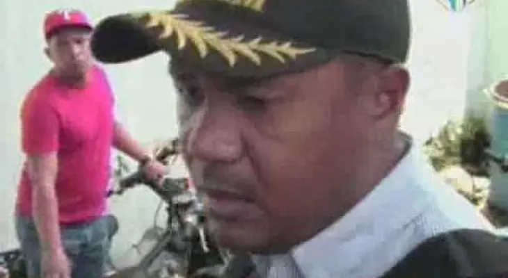 Agentes policiales matan dos alegados atracadores (VIDEO)