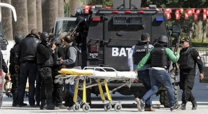 Túnez: 21 muertos en ataque a museo 