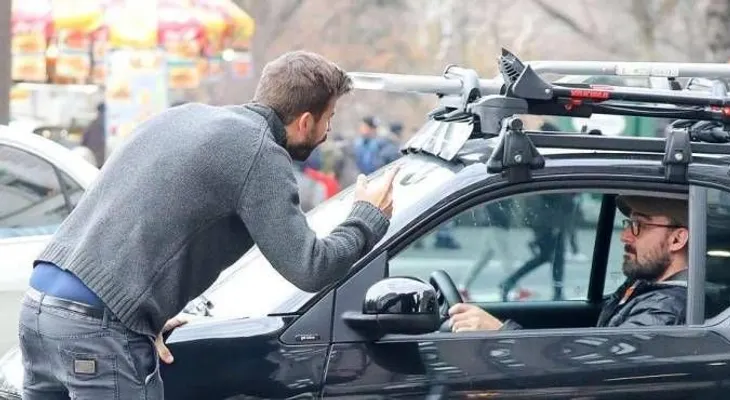 Un accidente casi arruina las vacaciones de Shakira y Gerard Piqué