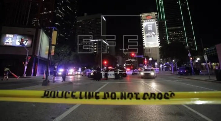 Alcalde de Dallas confirma 5 muertos y 9 heridos en la matanza