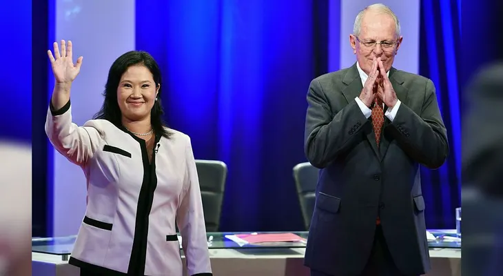 Fujimori se impone ante Kuczynski en las encuestas tras debate presidencial en Perú