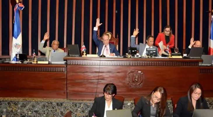 Senado aprueba 19 de noviembre "Día Nacional de la Concientización y Lucha contra el Cáncer de Próstata"