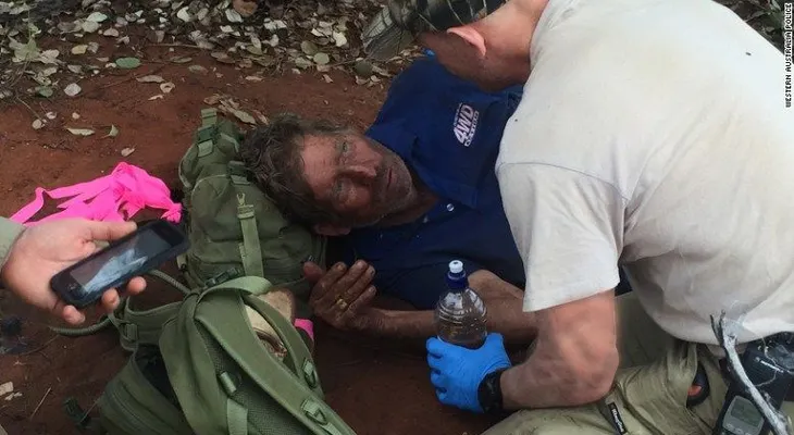 Hombre que sobrevivió en el desierto: "Las hormigas tenían un sabor bastante bueno"