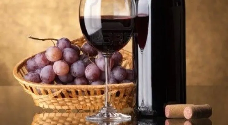 Reducir la tensión arterial con vino tinto sin alcohol