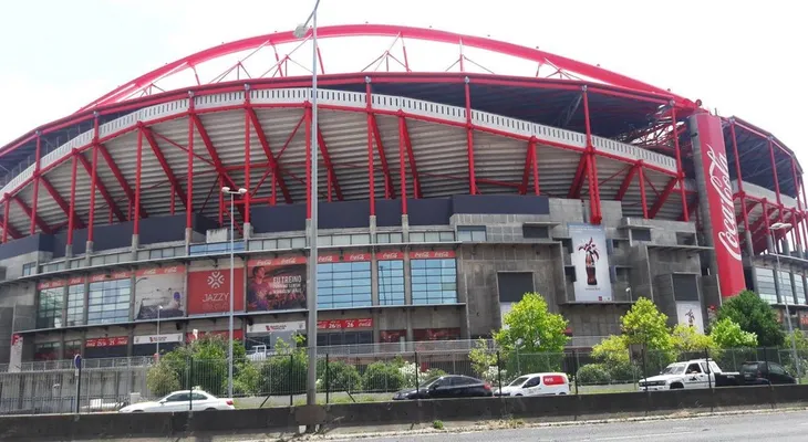 Escándalo en el fútbol de Portugal: denuncian que el Benfica ofrecía prostitutas a los árbitros