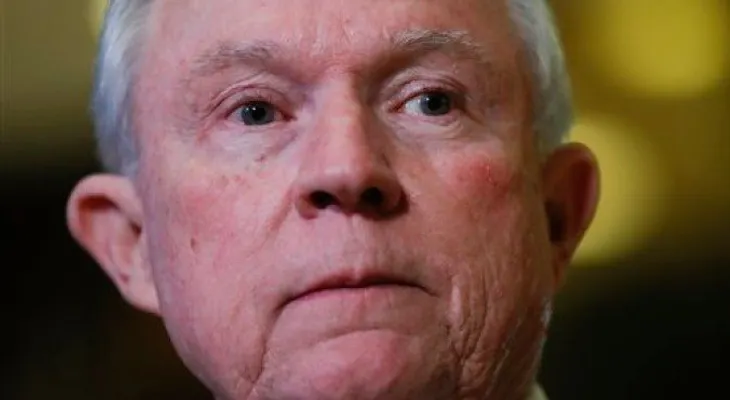 Trump designa a ultraconservadores en la CIA, Justicia y Seguridad Nacional