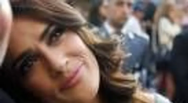 Salma Hayek: Estudios no me quieren pero no me importa 