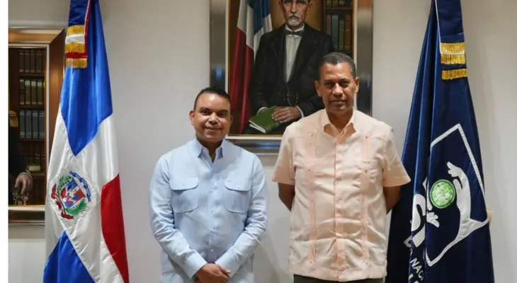 SNS e INDOTEL avanzan interconexión de la red pública de salud