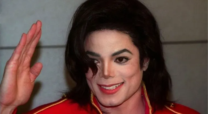 Una de las alegadas víctimas dice que se casó con Michael Jackson cuando tenía 10 años